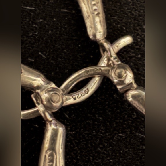 Elegant Sterling Silver Hoop Earrings - Picture 3 of 3